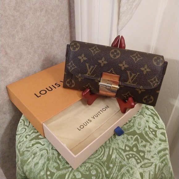 LOUIS VUITTON Monogram Portefeuille Sarah Long Bifold Wallet with dust bag  - clothing & accessories - by owner 